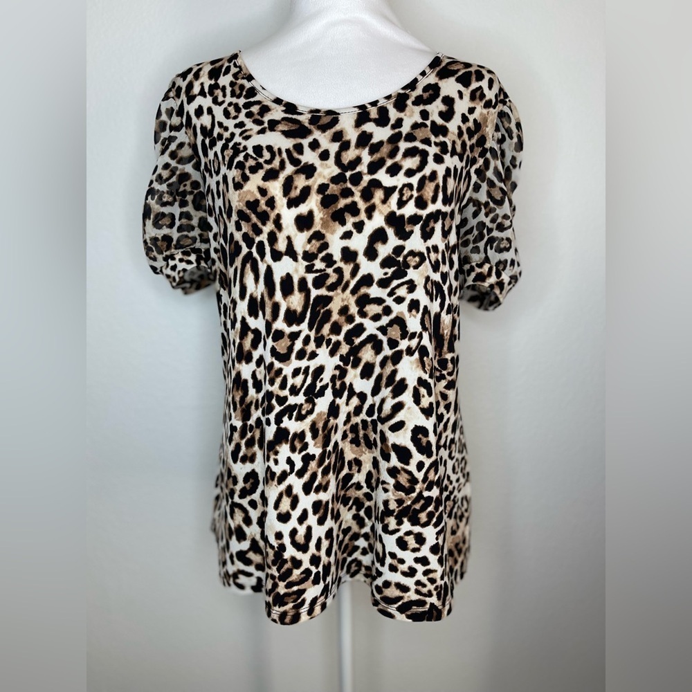 Adele & May Animal Print Short Sleeve Rushing Top Size Medium - Picture 4 of 11